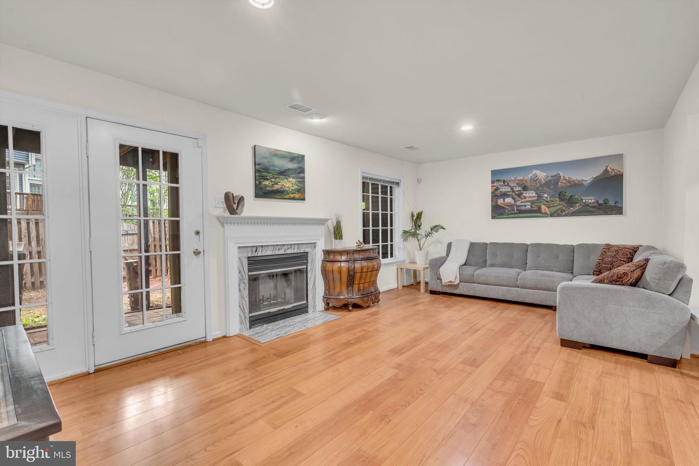 14605 CREEK VALLEY CT, CENTREVILLE, Virginia 20120, 4 Bedrooms Bedrooms, ,3 BathroomsBathrooms,Residential,For sale,14605 CREEK VALLEY CT,VAFX2236934 MLS # VAFX2236934
