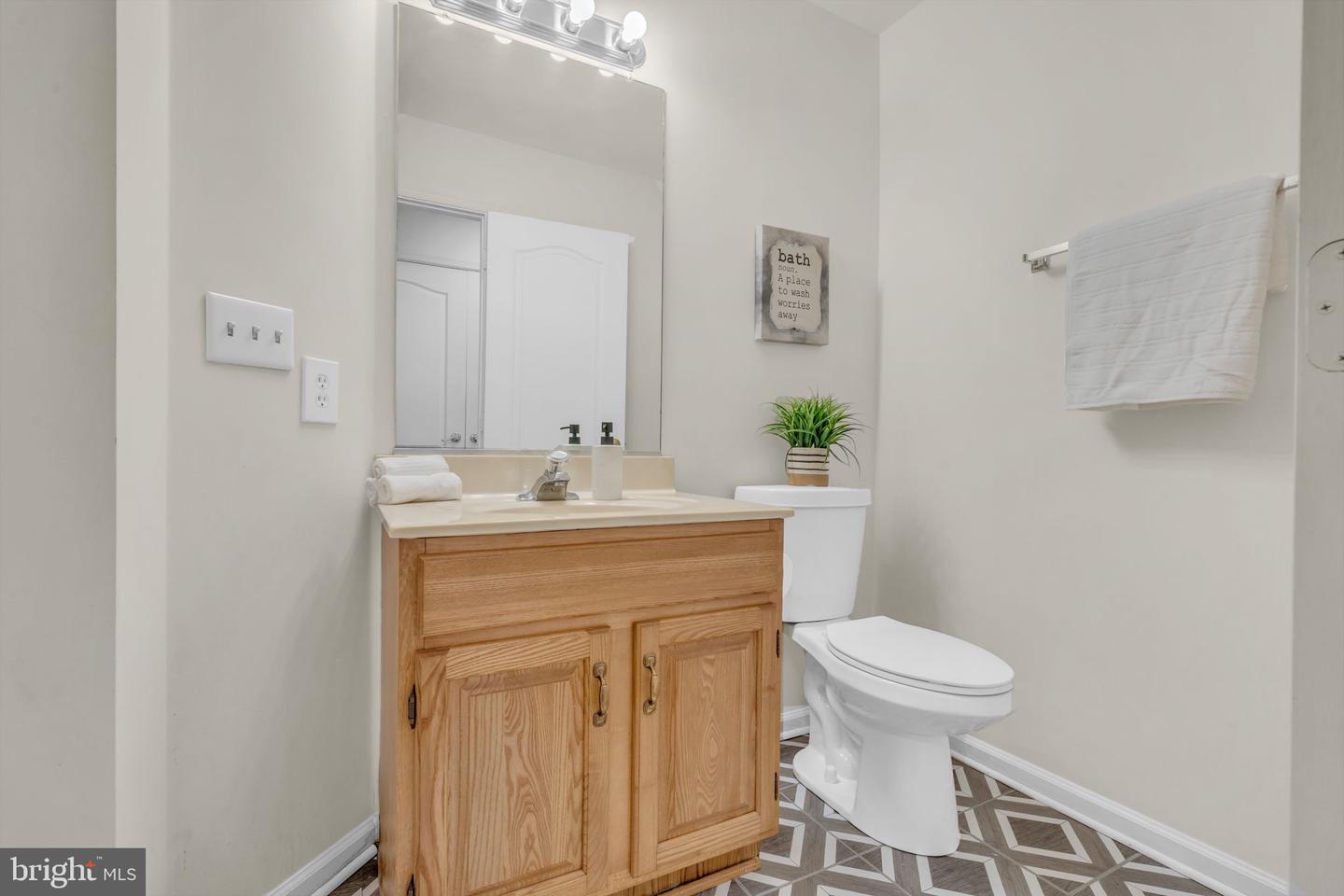 14605 CREEK VALLEY CT, CENTREVILLE, Virginia 20120, 4 Bedrooms Bedrooms, ,3 BathroomsBathrooms,Residential,For sale,14605 CREEK VALLEY CT,VAFX2236934 MLS # VAFX2236934