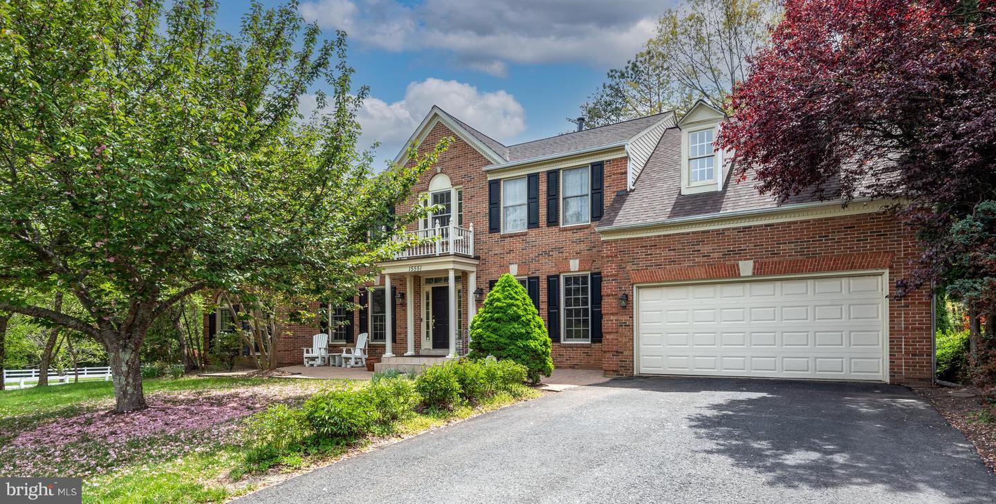 15551 SMITHFIELD PL, CENTREVILLE, Virginia 20120, 4 Bedrooms Bedrooms, ,4 BathroomsBathrooms,Residential,For sale,15551 SMITHFIELD PL,VAFX2236952 MLS # VAFX2236952