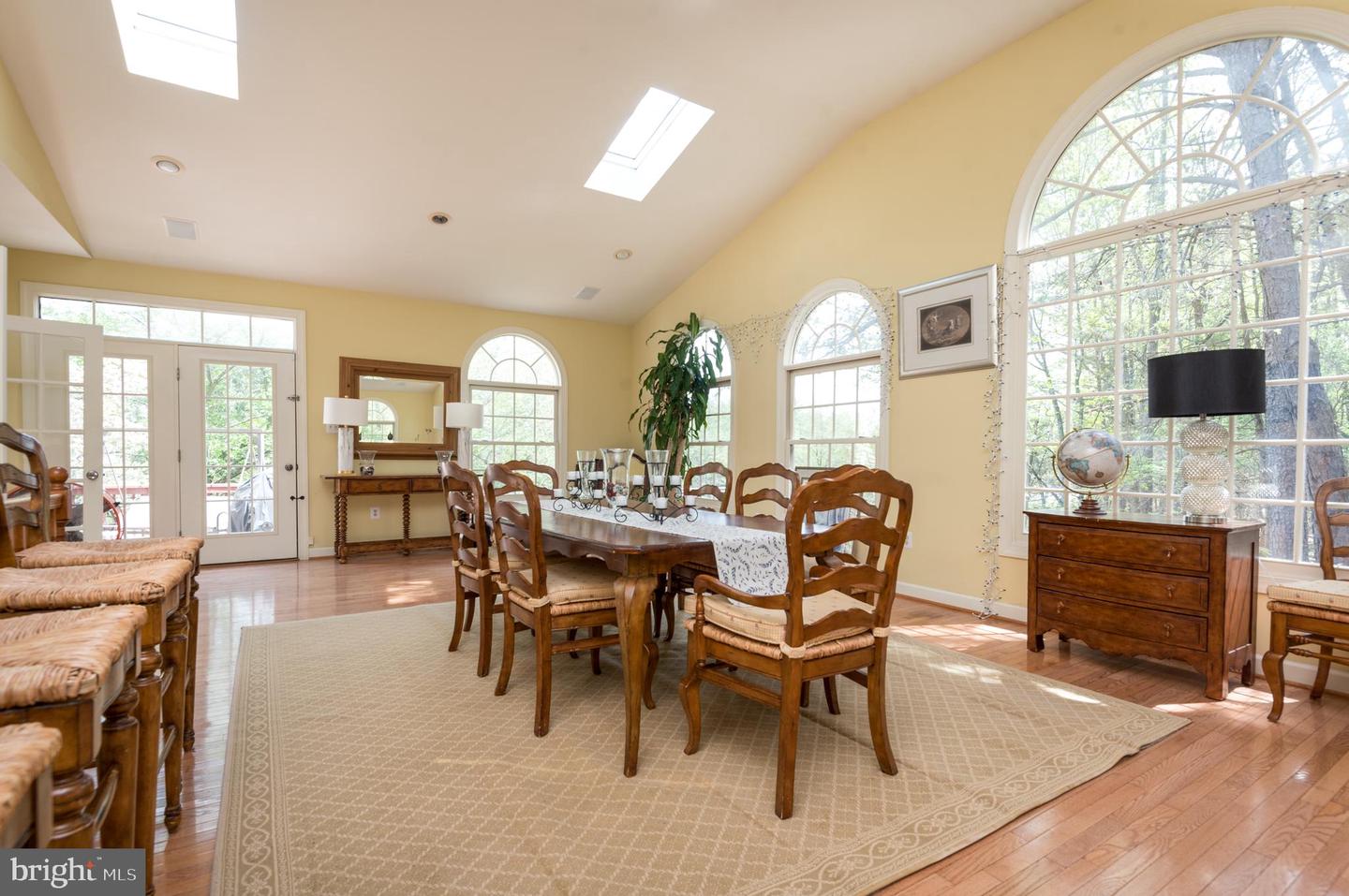 15551 SMITHFIELD PL, CENTREVILLE, Virginia 20120, 4 Bedrooms Bedrooms, ,4 BathroomsBathrooms,Residential,For sale,15551 SMITHFIELD PL,VAFX2236952 MLS # VAFX2236952