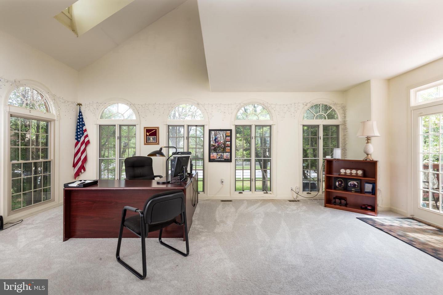 15551 SMITHFIELD PL, CENTREVILLE, Virginia 20120, 4 Bedrooms Bedrooms, ,4 BathroomsBathrooms,Residential,For sale,15551 SMITHFIELD PL,VAFX2236952 MLS # VAFX2236952
