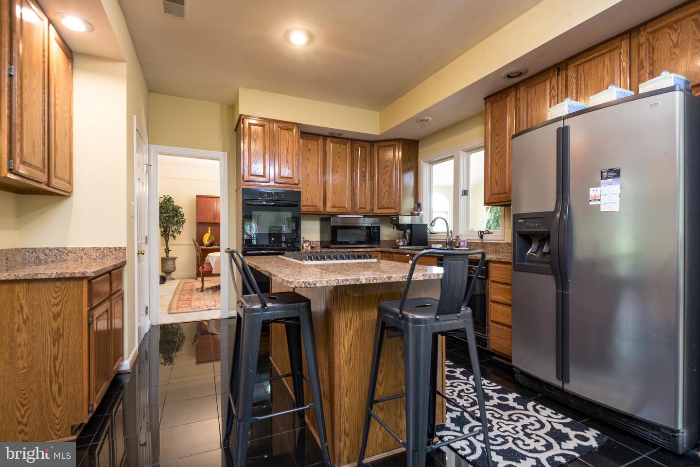 15551 SMITHFIELD PL, CENTREVILLE, Virginia 20120, 4 Bedrooms Bedrooms, ,4 BathroomsBathrooms,Residential,For sale,15551 SMITHFIELD PL,VAFX2236952 MLS # VAFX2236952