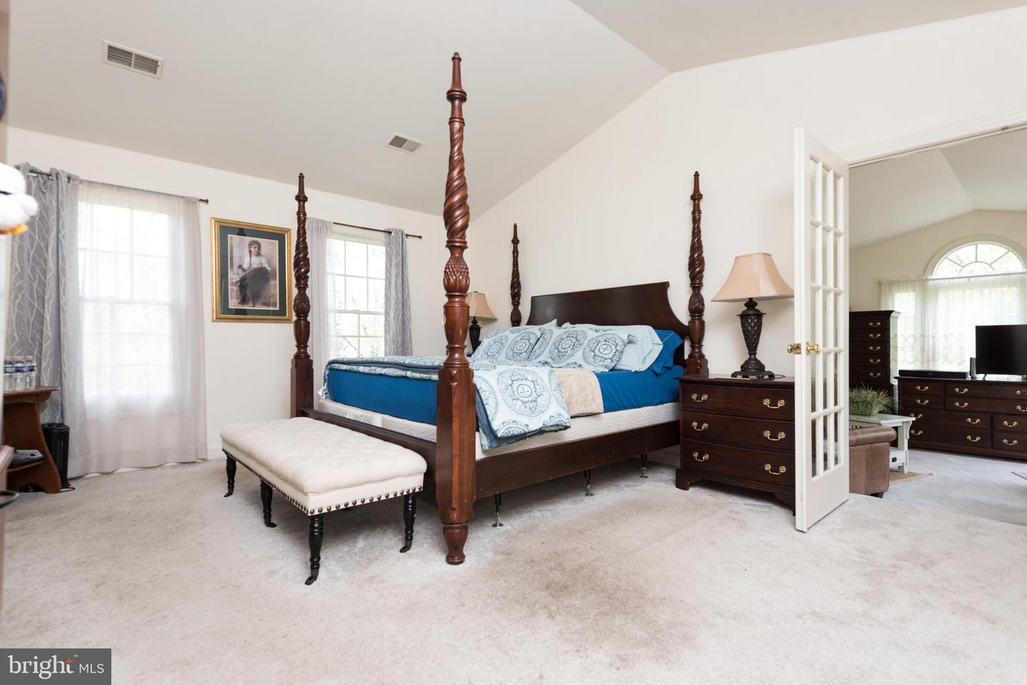 15551 SMITHFIELD PL, CENTREVILLE, Virginia 20120, 4 Bedrooms Bedrooms, ,4 BathroomsBathrooms,Residential,For sale,15551 SMITHFIELD PL,VAFX2236952 MLS # VAFX2236952