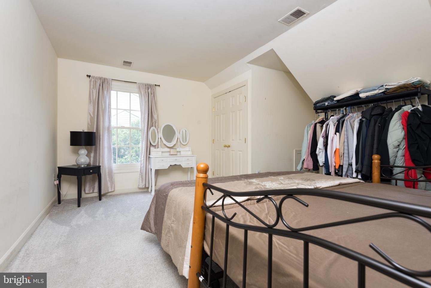 15551 SMITHFIELD PL, CENTREVILLE, Virginia 20120, 4 Bedrooms Bedrooms, ,4 BathroomsBathrooms,Residential,For sale,15551 SMITHFIELD PL,VAFX2236952 MLS # VAFX2236952