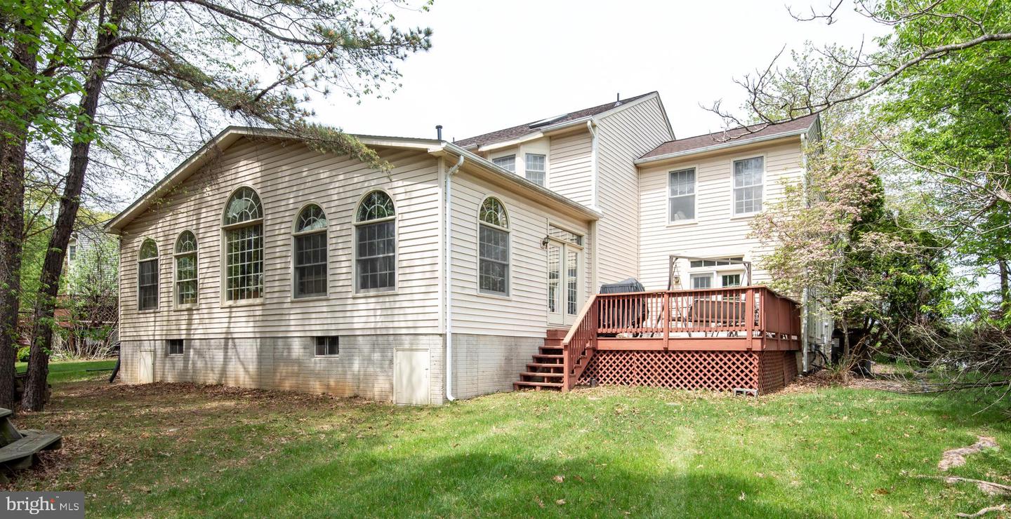 15551 SMITHFIELD PL, CENTREVILLE, Virginia 20120, 4 Bedrooms Bedrooms, ,4 BathroomsBathrooms,Residential,For sale,15551 SMITHFIELD PL,VAFX2236952 MLS # VAFX2236952