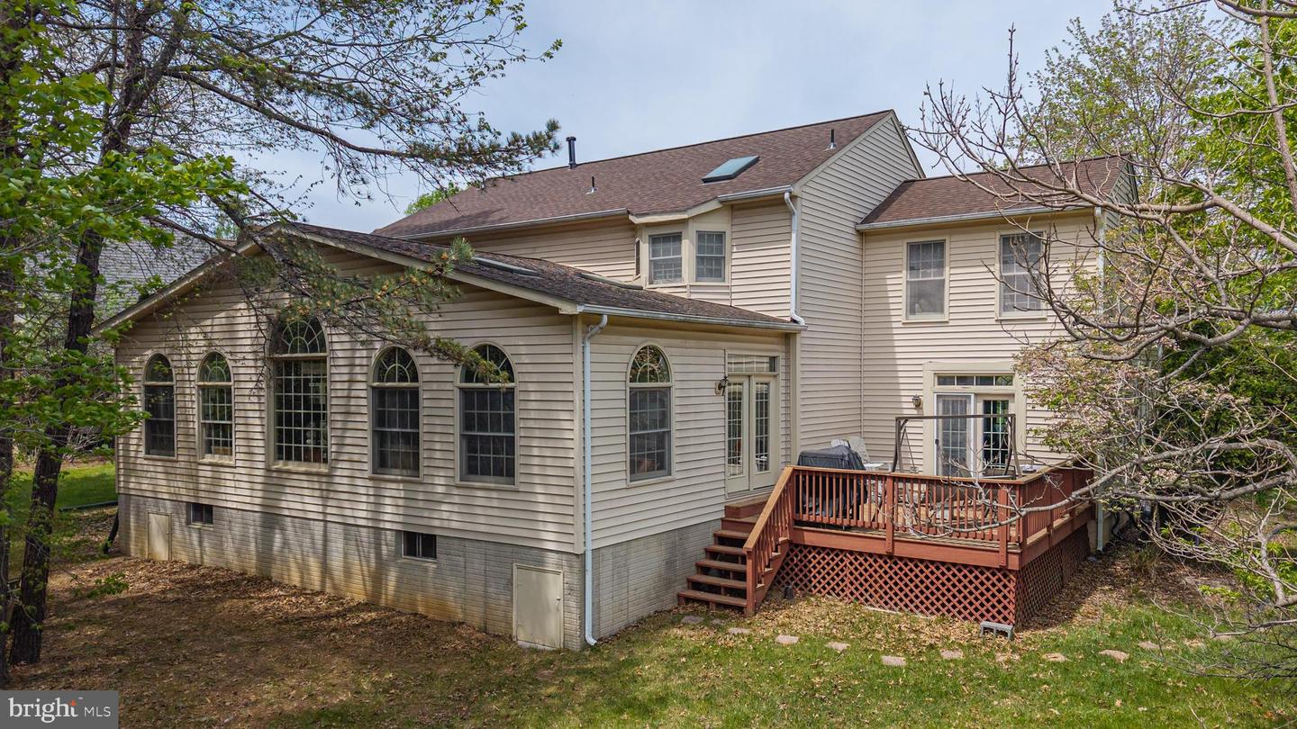 15551 SMITHFIELD PL, CENTREVILLE, Virginia 20120, 4 Bedrooms Bedrooms, ,4 BathroomsBathrooms,Residential,For sale,15551 SMITHFIELD PL,VAFX2236952 MLS # VAFX2236952