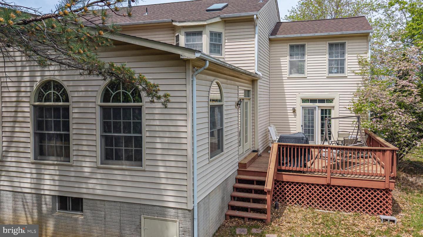 15551 SMITHFIELD PL, CENTREVILLE, Virginia 20120, 4 Bedrooms Bedrooms, ,4 BathroomsBathrooms,Residential,For sale,15551 SMITHFIELD PL,VAFX2236952 MLS # VAFX2236952