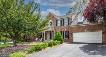 15551 SMITHFIELD PL, CENTREVILLE, Virginia 20120, 4 Bedrooms Bedrooms, ,4 BathroomsBathrooms,Residential,For sale,15551 SMITHFIELD PL,VAFX2236952 MLS # VAFX2236952