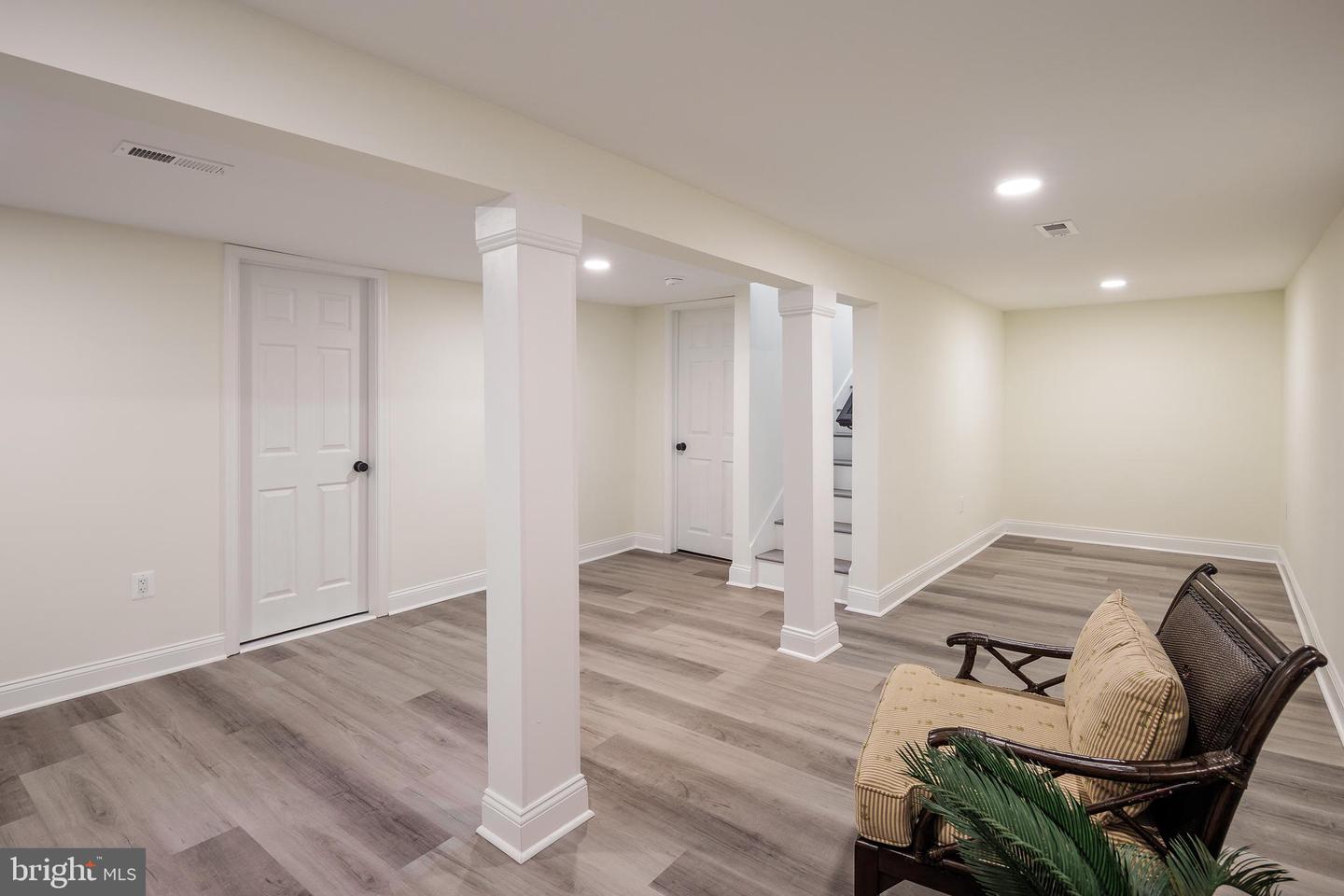 2836 CAMERON RD, FALLS CHURCH, Virginia 22042, 5 Bedrooms Bedrooms, ,4 BathroomsBathrooms,Residential,For sale,2836 CAMERON RD,VAFX2237024 MLS # VAFX2237024