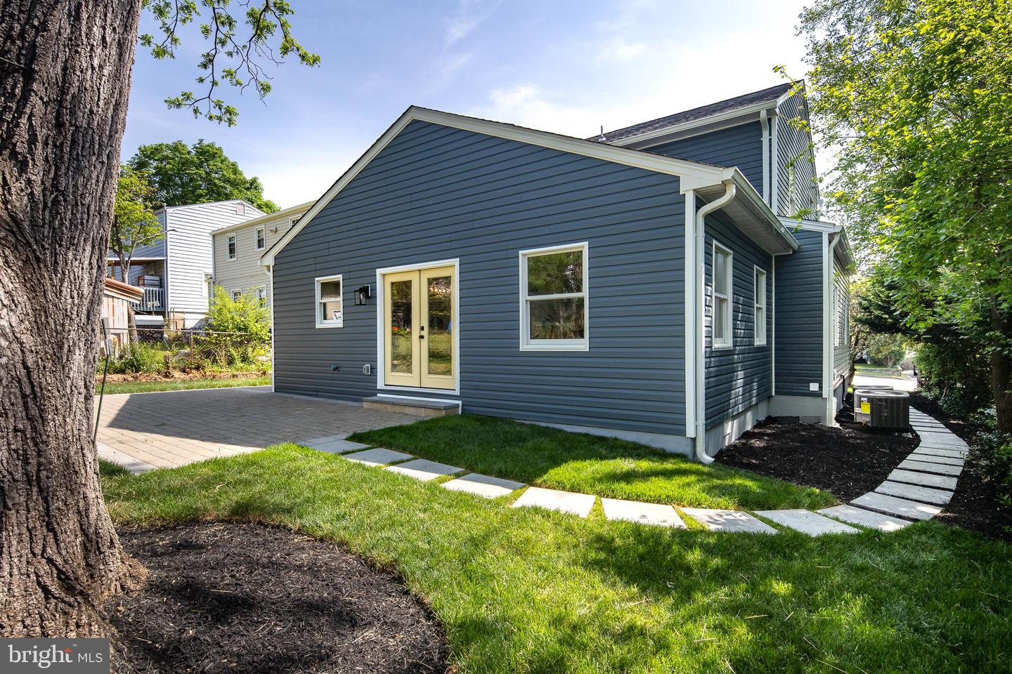 2836 CAMERON RD, FALLS CHURCH, Virginia 22042, 5 Bedrooms Bedrooms, ,4 BathroomsBathrooms,Residential,For sale,2836 CAMERON RD,VAFX2237024 MLS # VAFX2237024