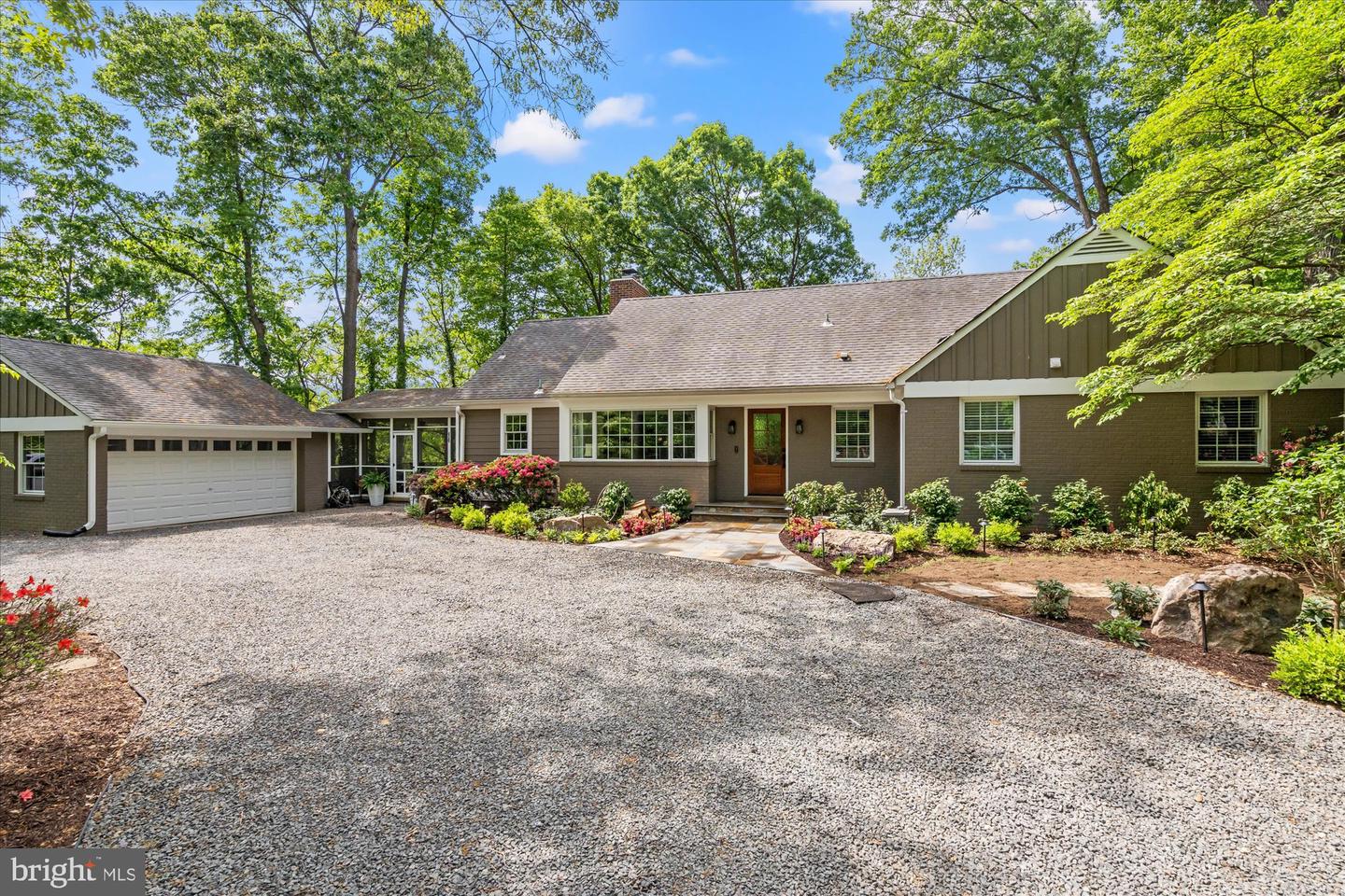 4812 MAURY LN, ALEXANDRIA, Virginia 22304, 5 Bedrooms Bedrooms, ,4 BathroomsBathrooms,Residential,For sale,4812 MAURY LN,VAAX2044692 MLS # VAAX2044692