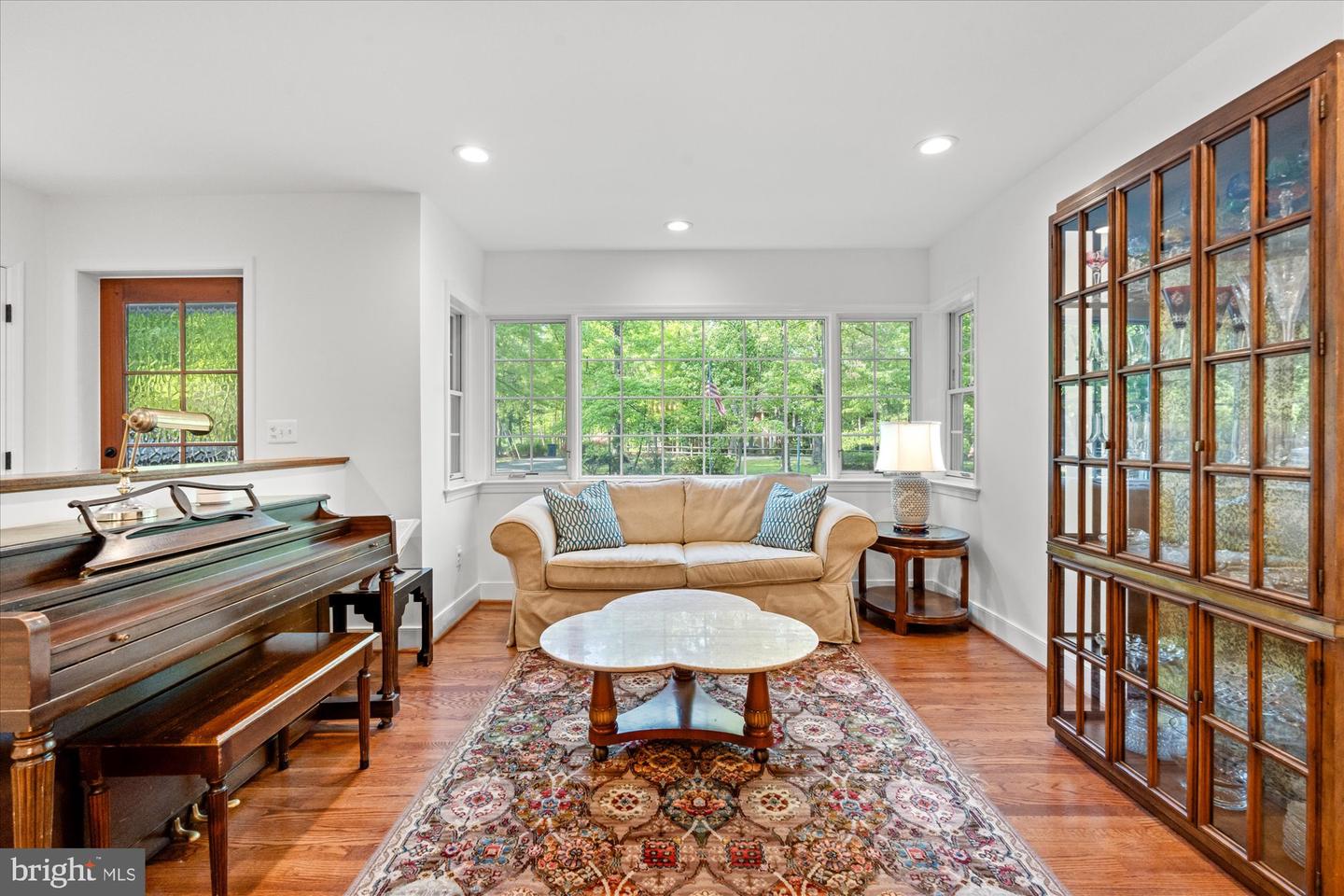 4812 MAURY LN, ALEXANDRIA, Virginia 22304, 5 Bedrooms Bedrooms, ,4 BathroomsBathrooms,Residential,For sale,4812 MAURY LN,VAAX2044692 MLS # VAAX2044692