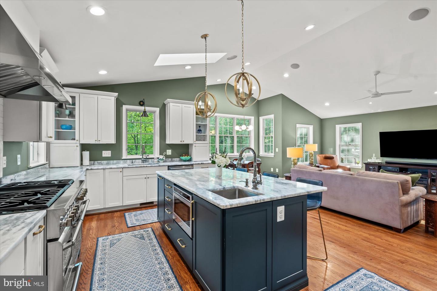 4812 MAURY LN, ALEXANDRIA, Virginia 22304, 5 Bedrooms Bedrooms, ,4 BathroomsBathrooms,Residential,For sale,4812 MAURY LN,VAAX2044692 MLS # VAAX2044692