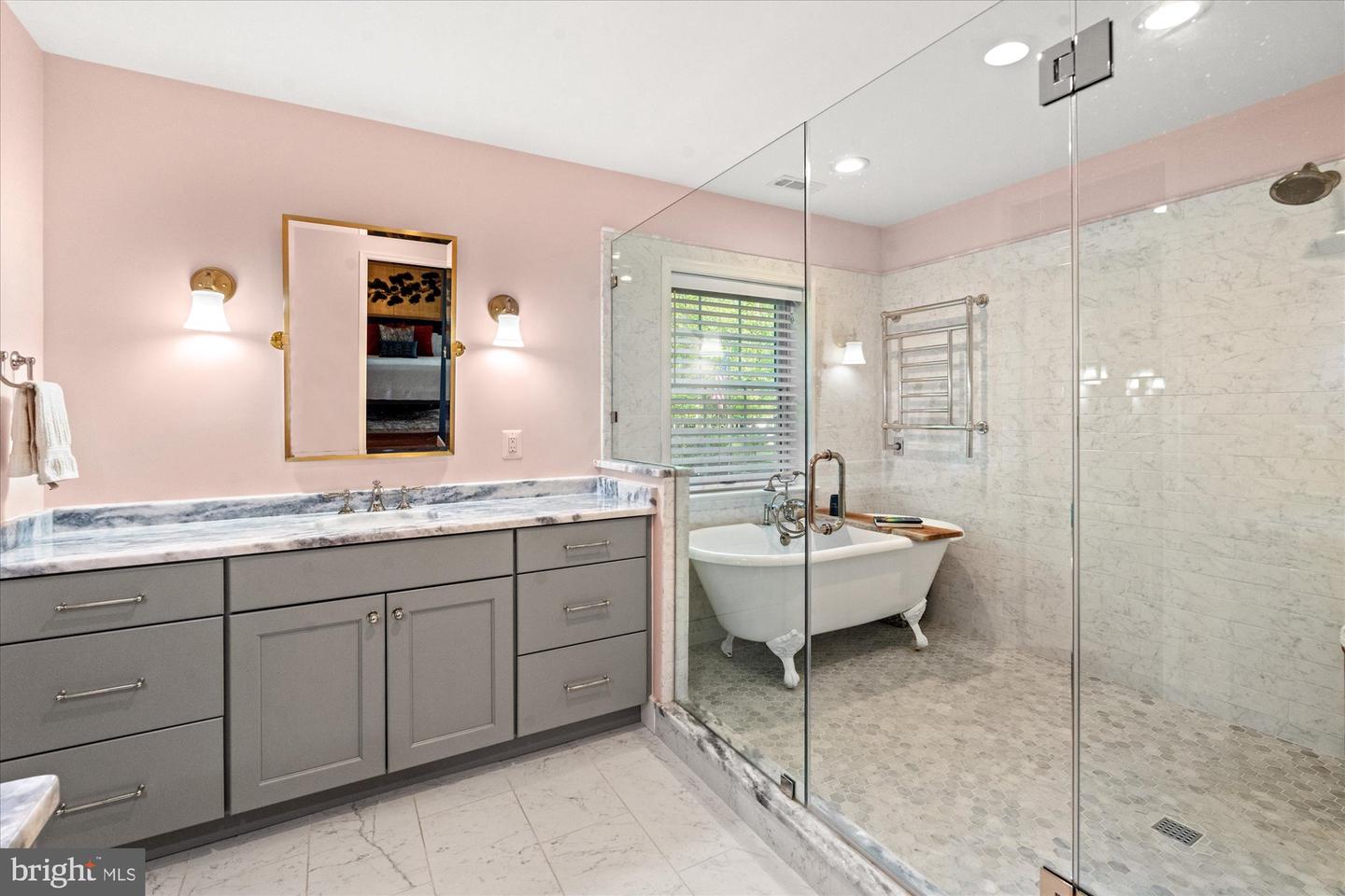 4812 MAURY LN, ALEXANDRIA, Virginia 22304, 5 Bedrooms Bedrooms, ,4 BathroomsBathrooms,Residential,For sale,4812 MAURY LN,VAAX2044692 MLS # VAAX2044692