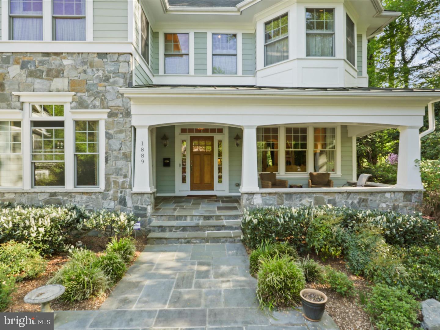 1889 VIRGINIA AVE, MCLEAN, Virginia 22101, 7 Bedrooms Bedrooms, ,7 BathroomsBathrooms,Residential,For sale,1889 VIRGINIA AVE,VAFX2237082 MLS # VAFX2237082