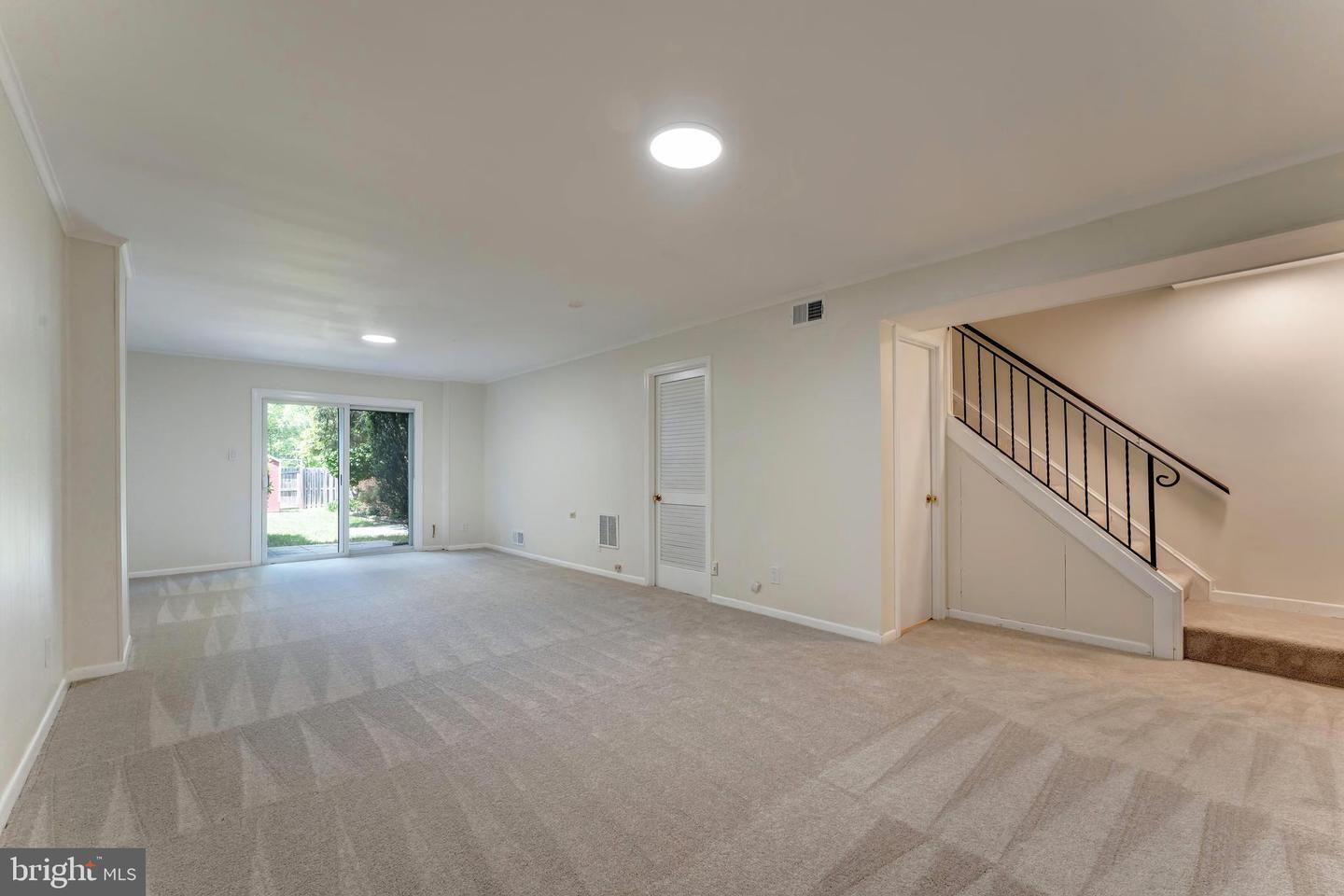14836 PALMERSTON SQ, CENTREVILLE, Virginia 20120, 3 Bedrooms Bedrooms, ,1 BathroomBathrooms,Residential,For sale,14836 PALMERSTON SQ,VAFX2236990 MLS # VAFX2236990
