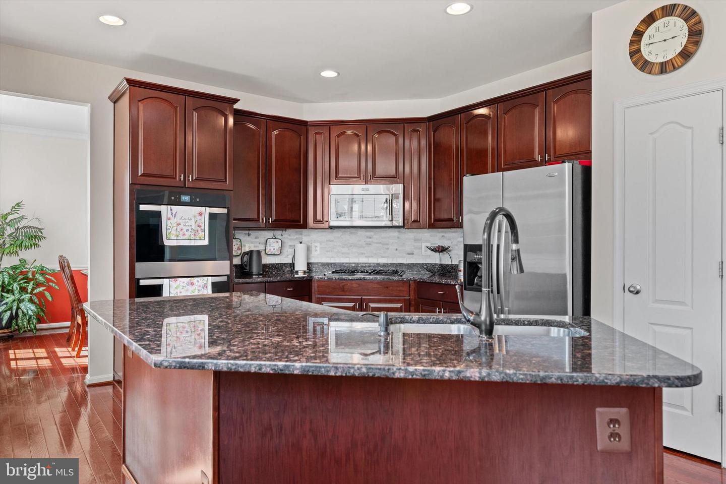 43089 LITTLE ANGEL CT, LEESBURG, Virginia 20176, 4 Bedrooms Bedrooms, ,3 BathroomsBathrooms,Residential,For sale,43089 LITTLE ANGEL CT,VALO2094998 MLS # VALO2094998