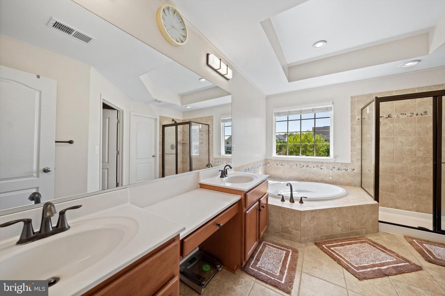 43089 LITTLE ANGEL CT, LEESBURG, Virginia 20176, 4 Bedrooms Bedrooms, ,3 BathroomsBathrooms,Residential,For sale,43089 LITTLE ANGEL CT,VALO2094998 MLS # VALO2094998