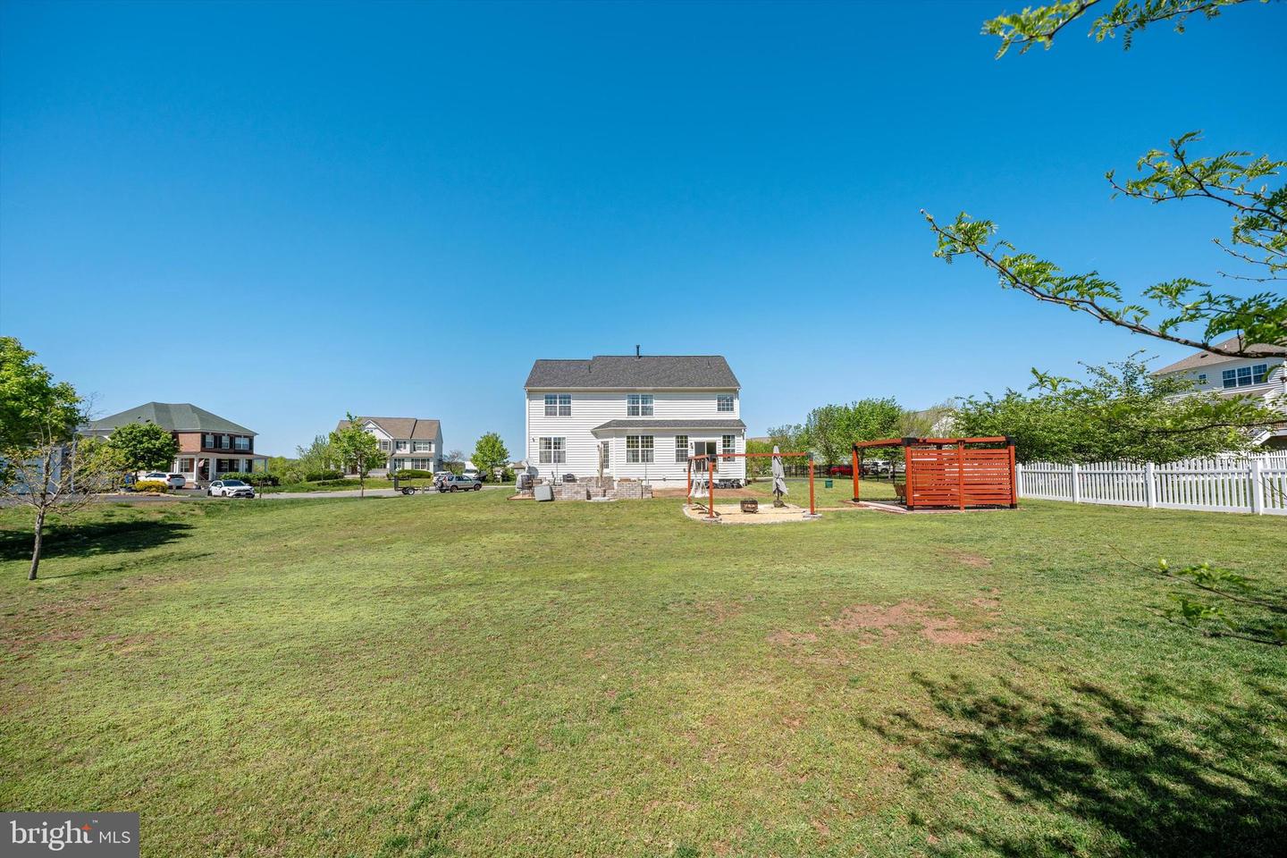 43089 LITTLE ANGEL CT, LEESBURG, Virginia 20176, 4 Bedrooms Bedrooms, ,3 BathroomsBathrooms,Residential,For sale,43089 LITTLE ANGEL CT,VALO2094998 MLS # VALO2094998