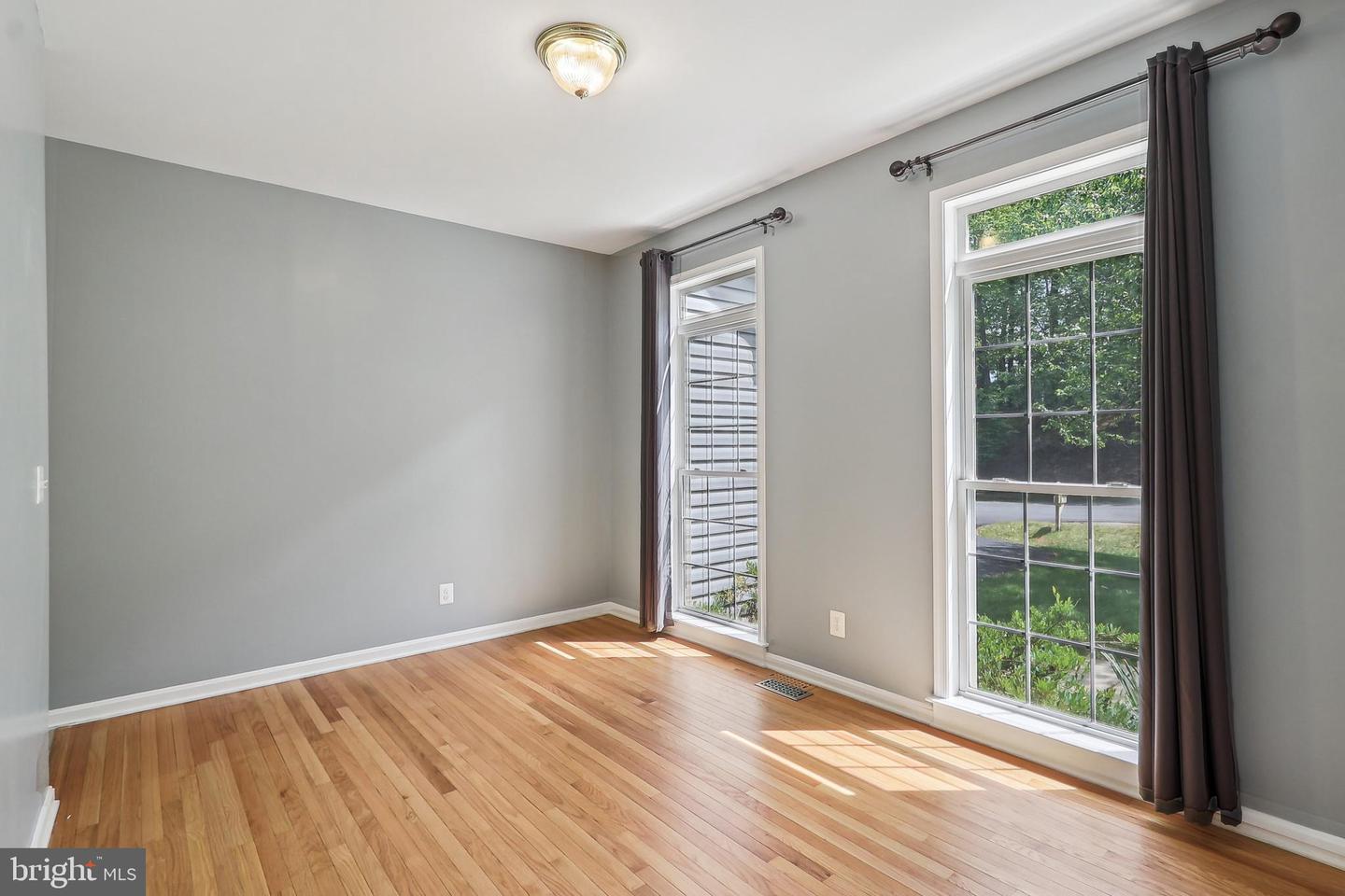 24 MONUMENT DR, STAFFORD, Virginia 22554, 5 Bedrooms Bedrooms, 14 Rooms Rooms,4 BathroomsBathrooms,Residential,For sale,24 MONUMENT DR,VAST2038218 MLS # VAST2038218