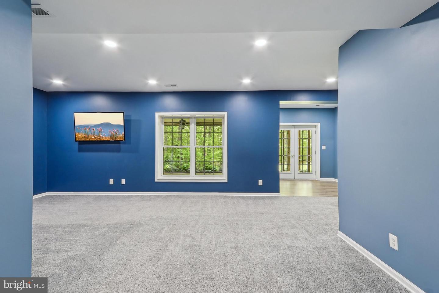 24 MONUMENT DR, STAFFORD, Virginia 22554, 5 Bedrooms Bedrooms, 14 Rooms Rooms,4 BathroomsBathrooms,Residential,For sale,24 MONUMENT DR,VAST2038218 MLS # VAST2038218