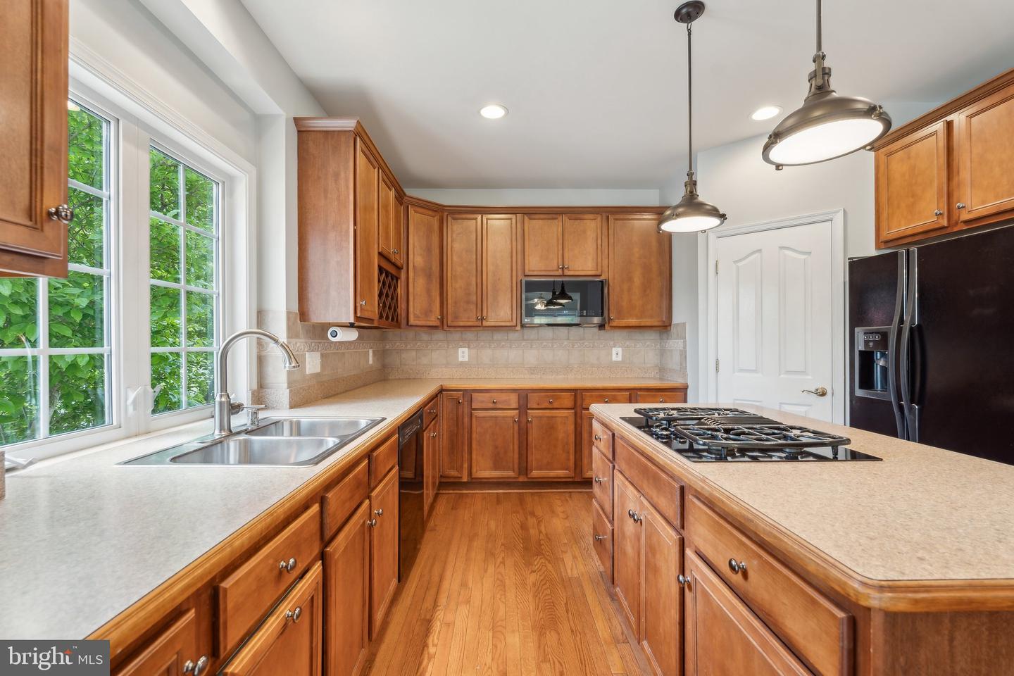 6 CRAWFORD LN, STAFFORD, Virginia 22556, 5 Bedrooms Bedrooms, ,3 BathroomsBathrooms,Residential,For sale,6 CRAWFORD LN,VAST2038258 MLS # VAST2038258