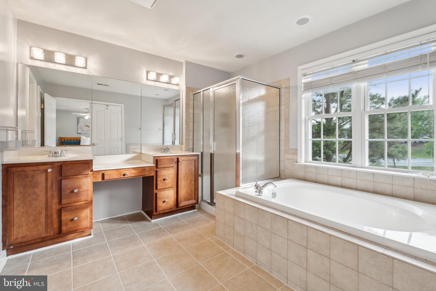 6 CRAWFORD LN, STAFFORD, Virginia 22556, 5 Bedrooms Bedrooms, ,3 BathroomsBathrooms,Residential,For sale,6 CRAWFORD LN,VAST2038258 MLS # VAST2038258