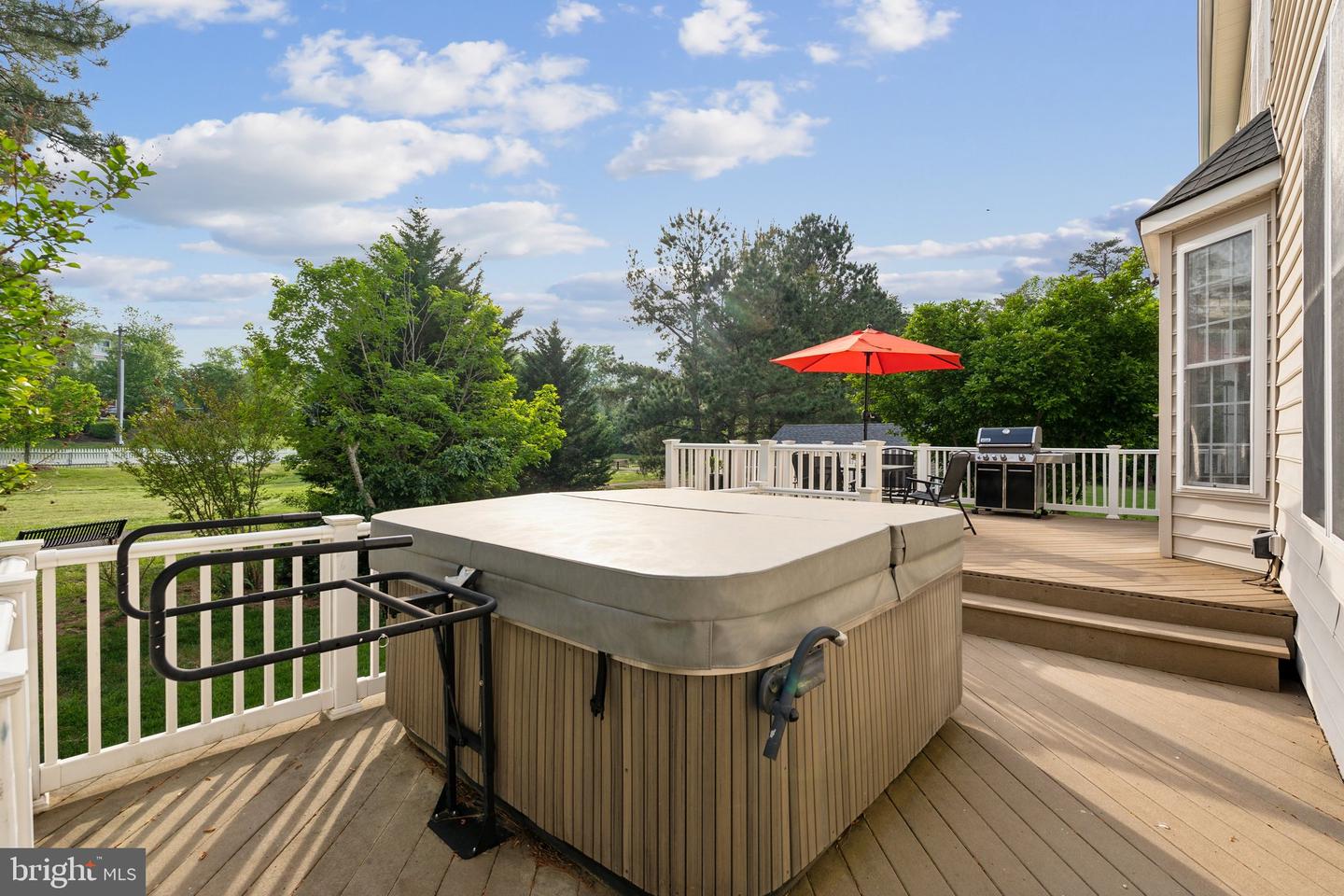 6 CRAWFORD LN, STAFFORD, Virginia 22556, 5 Bedrooms Bedrooms, ,3 BathroomsBathrooms,Residential,For sale,6 CRAWFORD LN,VAST2038258 MLS # VAST2038258