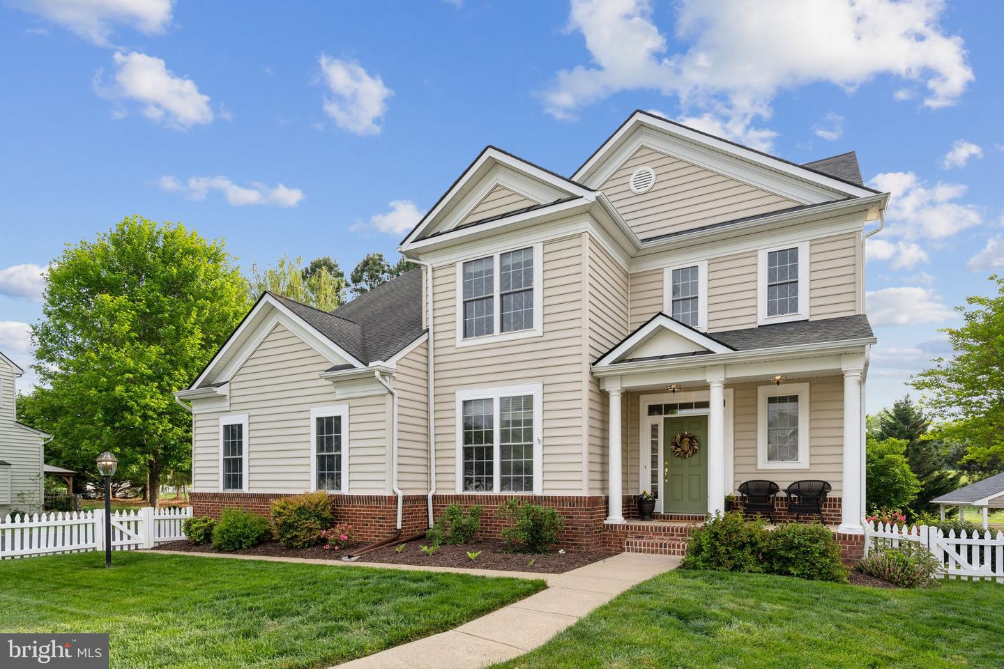 6 CRAWFORD LN, STAFFORD, Virginia 22556, 5 Bedrooms Bedrooms, ,3 BathroomsBathrooms,Residential,For sale,6 CRAWFORD LN,VAST2038258 MLS # VAST2038258