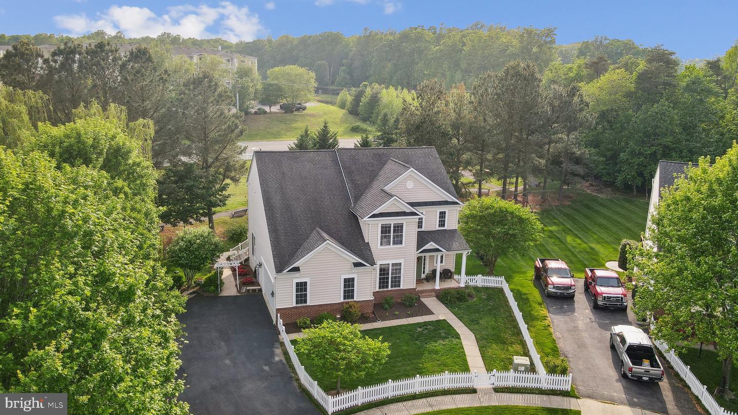 6 CRAWFORD LN, STAFFORD, Virginia 22556, 5 Bedrooms Bedrooms, ,3 BathroomsBathrooms,Residential,For sale,6 CRAWFORD LN,VAST2038258 MLS # VAST2038258