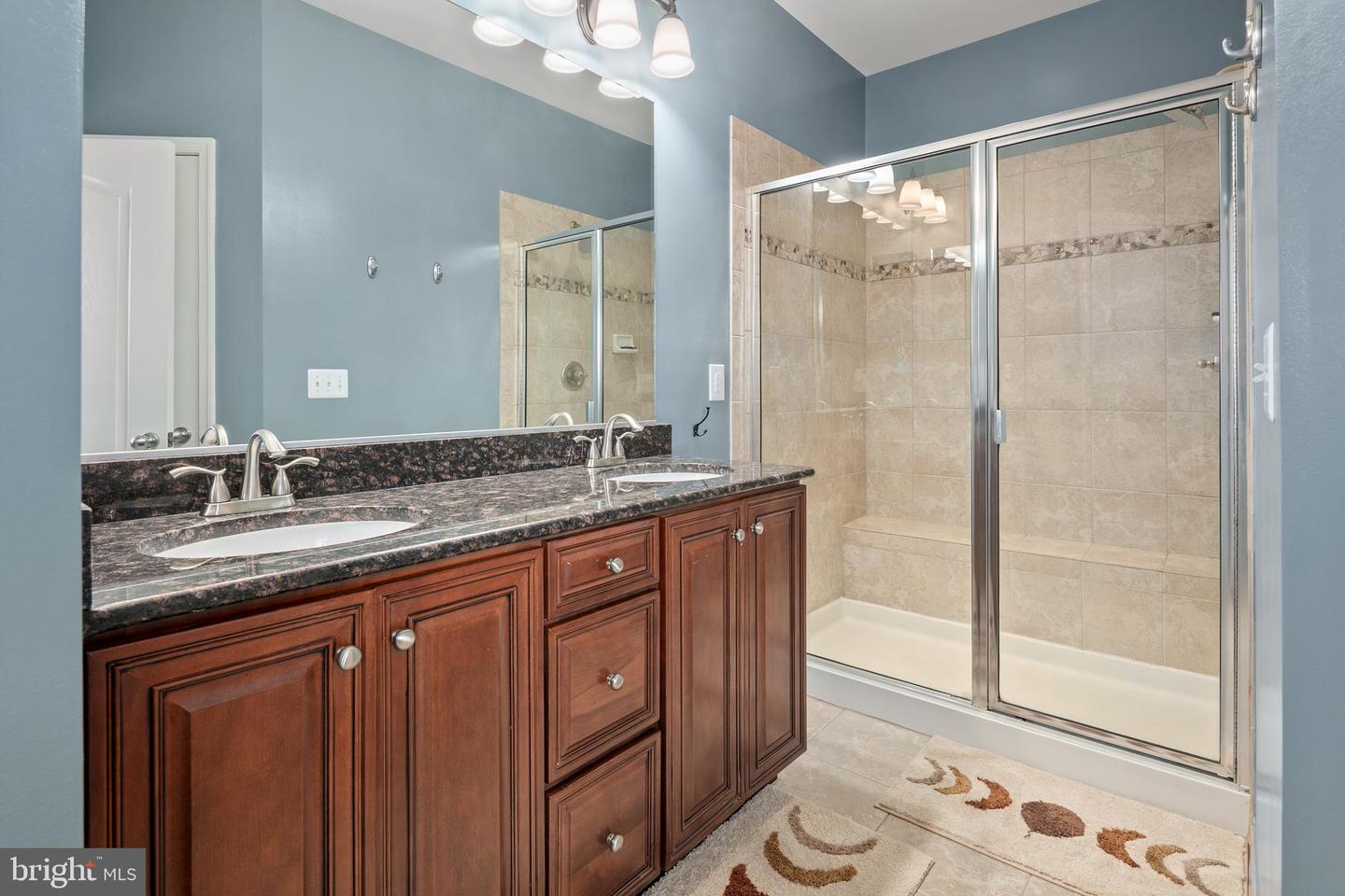 19456 FRONT ST, LEESBURG, Virginia 20176, 4 Bedrooms Bedrooms, ,3 BathroomsBathrooms,Residential,For sale,19456 FRONT ST,VALO2095022 MLS # VALO2095022