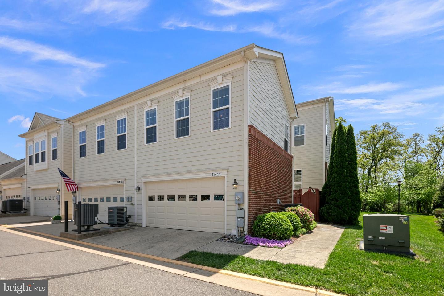 19456 FRONT ST, LEESBURG, Virginia 20176, 4 Bedrooms Bedrooms, ,3 BathroomsBathrooms,Residential,For sale,19456 FRONT ST,VALO2095022 MLS # VALO2095022