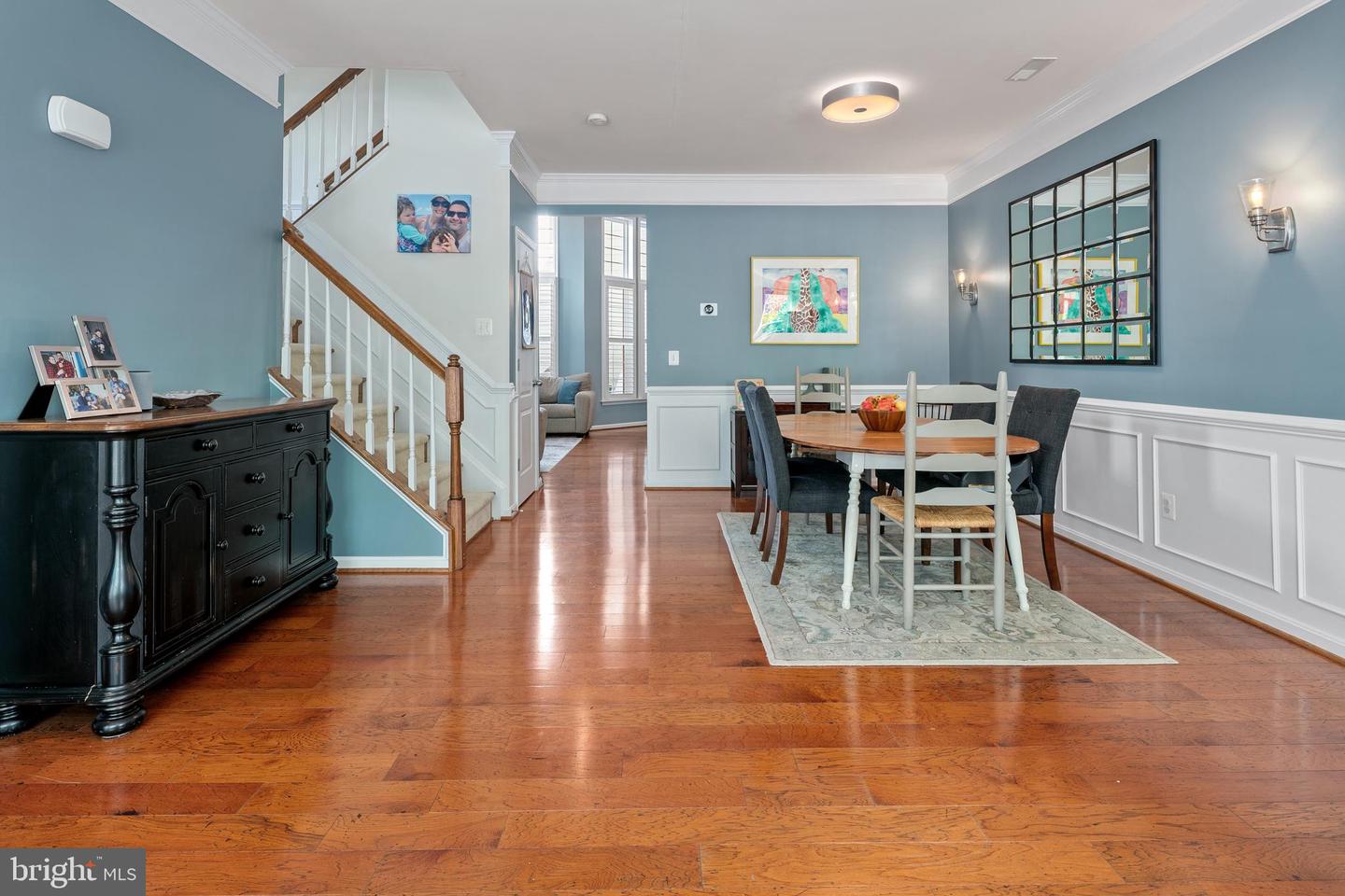 19456 FRONT ST, LEESBURG, Virginia 20176, 4 Bedrooms Bedrooms, ,3 BathroomsBathrooms,Residential,For sale,19456 FRONT ST,VALO2095022 MLS # VALO2095022