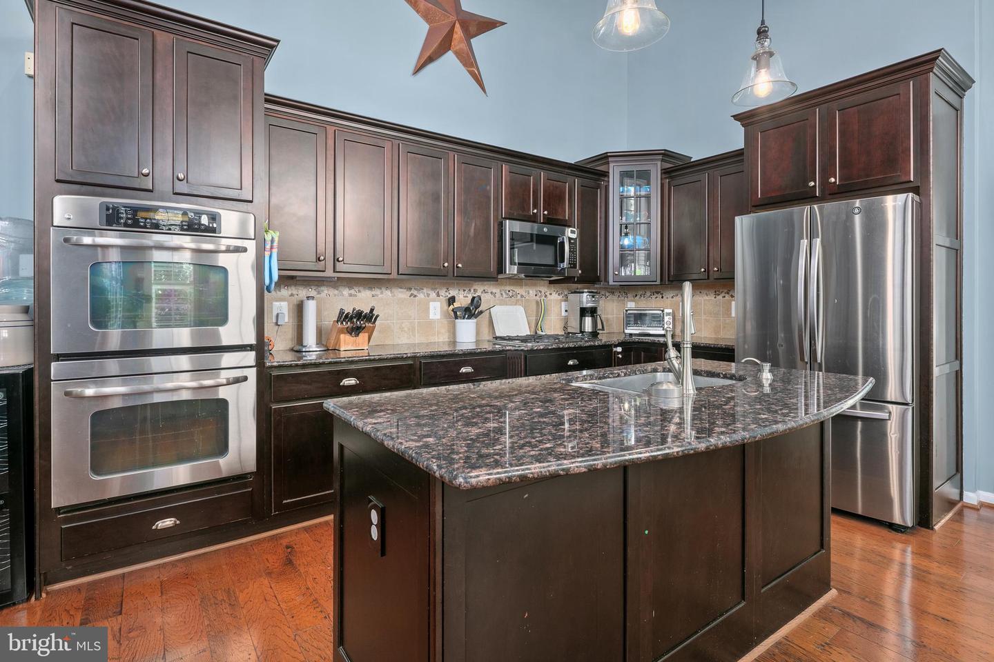 19456 FRONT ST, LEESBURG, Virginia 20176, 4 Bedrooms Bedrooms, ,3 BathroomsBathrooms,Residential,For sale,19456 FRONT ST,VALO2095022 MLS # VALO2095022