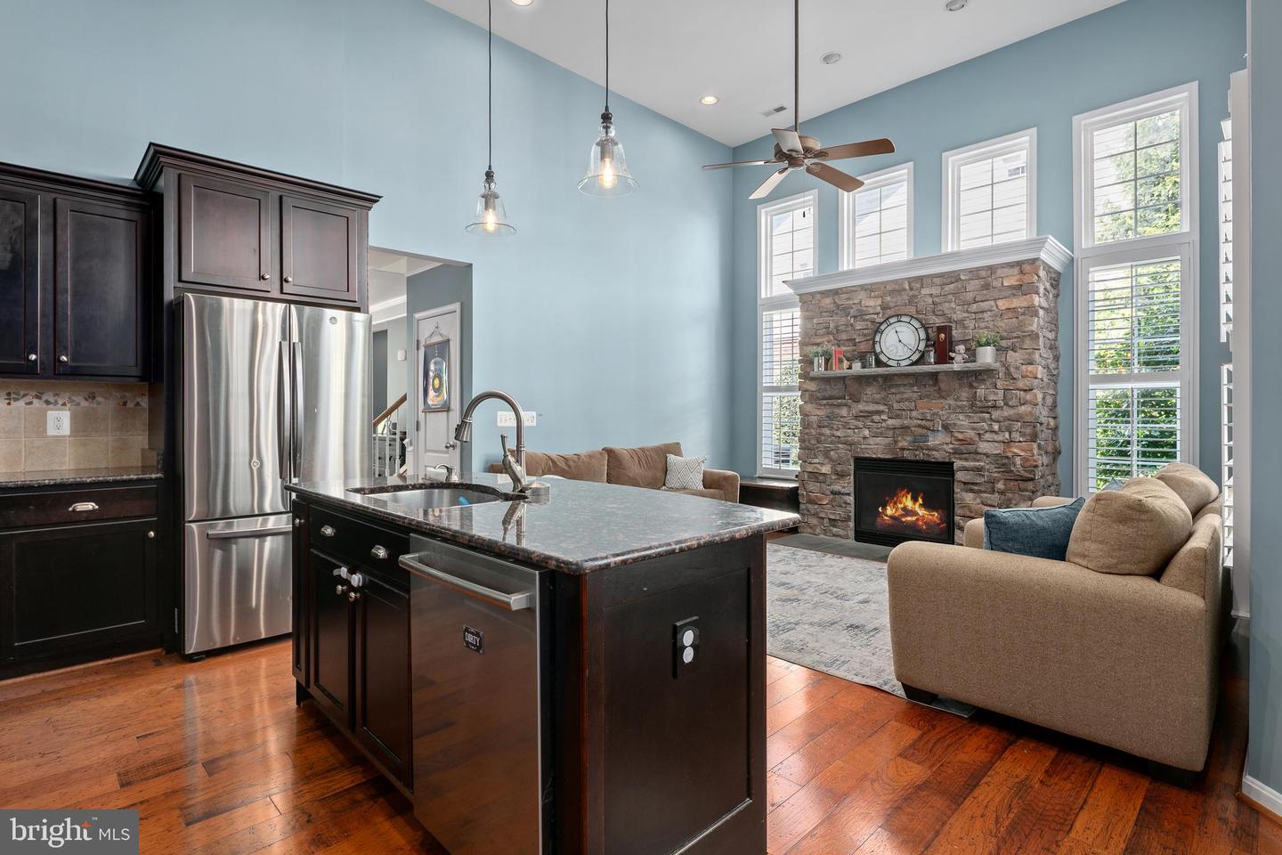 19456 FRONT ST, LEESBURG, Virginia 20176, 4 Bedrooms Bedrooms, ,3 BathroomsBathrooms,Residential,For sale,19456 FRONT ST,VALO2095022 MLS # VALO2095022