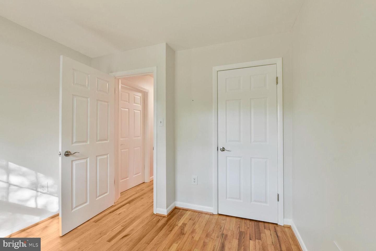 2241 SENSENEY LN, FALLS CHURCH, Virginia 22043, 5 Bedrooms Bedrooms, ,2 BathroomsBathrooms,Residential,For sale,2241 SENSENEY LN,VAFX2237106 MLS # VAFX2237106