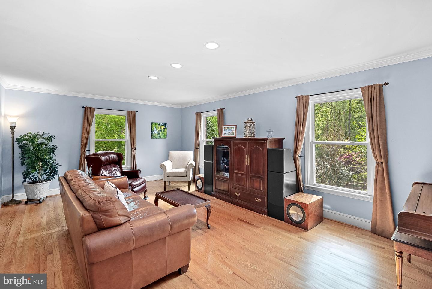 2057 KEDGE DR, VIENNA, Virginia 22181, 4 Bedrooms Bedrooms, ,3 BathroomsBathrooms,Residential,For sale,2057 KEDGE DR,VAFX2237132 MLS # VAFX2237132