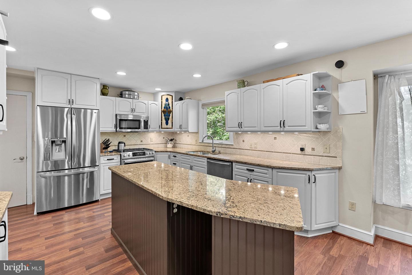 2057 KEDGE DR, VIENNA, Virginia 22181, 4 Bedrooms Bedrooms, ,3 BathroomsBathrooms,Residential,For sale,2057 KEDGE DR,VAFX2237132 MLS # VAFX2237132