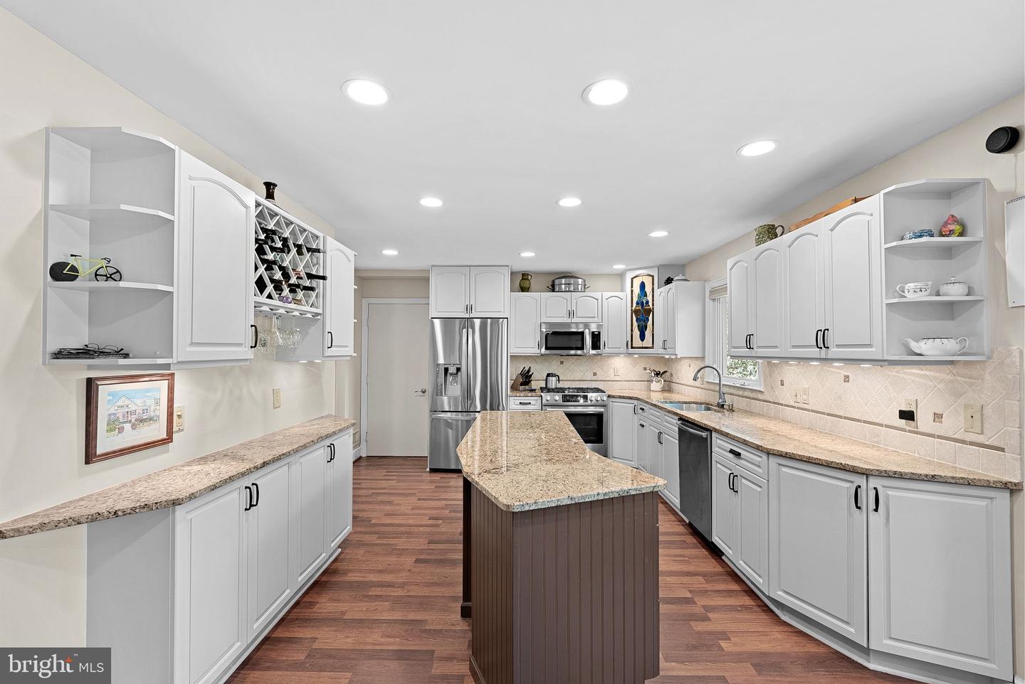 2057 KEDGE DR, VIENNA, Virginia 22181, 4 Bedrooms Bedrooms, ,3 BathroomsBathrooms,Residential,For sale,2057 KEDGE DR,VAFX2237132 MLS # VAFX2237132