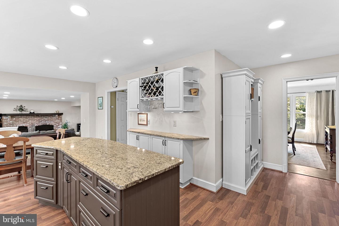 2057 KEDGE DR, VIENNA, Virginia 22181, 4 Bedrooms Bedrooms, ,3 BathroomsBathrooms,Residential,For sale,2057 KEDGE DR,VAFX2237132 MLS # VAFX2237132