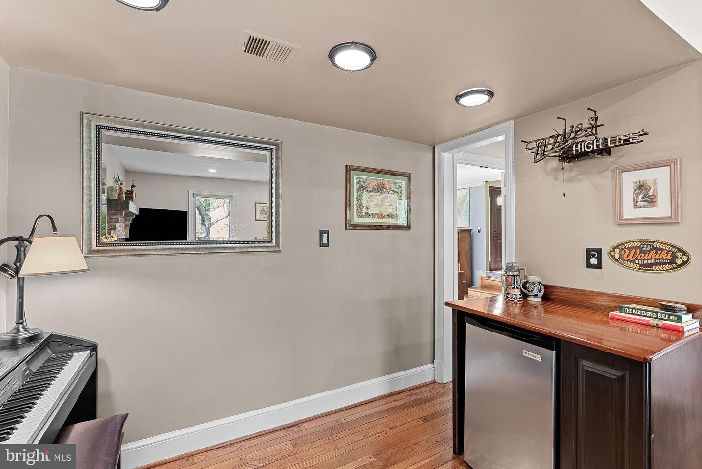 2057 KEDGE DR, VIENNA, Virginia 22181, 4 Bedrooms Bedrooms, ,3 BathroomsBathrooms,Residential,For sale,2057 KEDGE DR,VAFX2237132 MLS # VAFX2237132