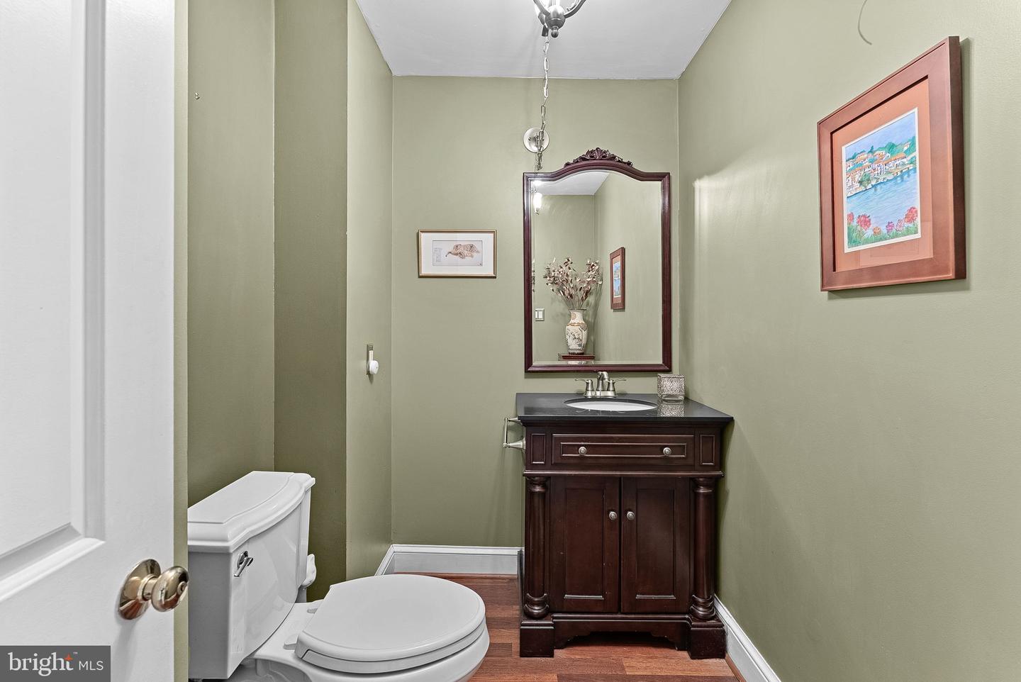 2057 KEDGE DR, VIENNA, Virginia 22181, 4 Bedrooms Bedrooms, ,3 BathroomsBathrooms,Residential,For sale,2057 KEDGE DR,VAFX2237132 MLS # VAFX2237132