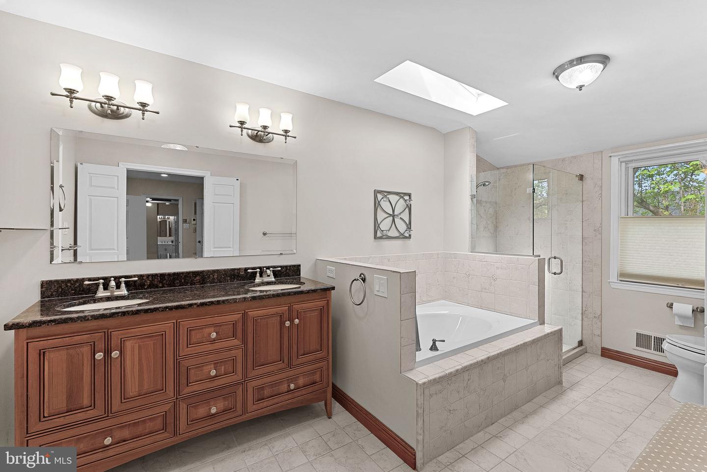 2057 KEDGE DR, VIENNA, Virginia 22181, 4 Bedrooms Bedrooms, ,3 BathroomsBathrooms,Residential,For sale,2057 KEDGE DR,VAFX2237132 MLS # VAFX2237132