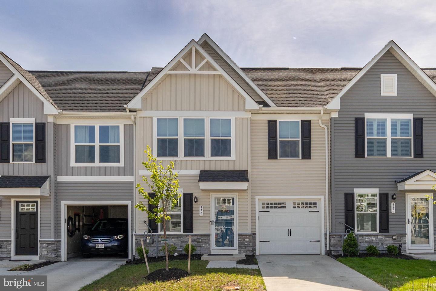112 MAURY WAY, WINCHESTER, Virginia 22602, 3 Bedrooms Bedrooms, 10 Rooms Rooms,2 BathroomsBathrooms,Residential,For sale,112 MAURY WAY,VAFV2033766 MLS # VAFV2033766