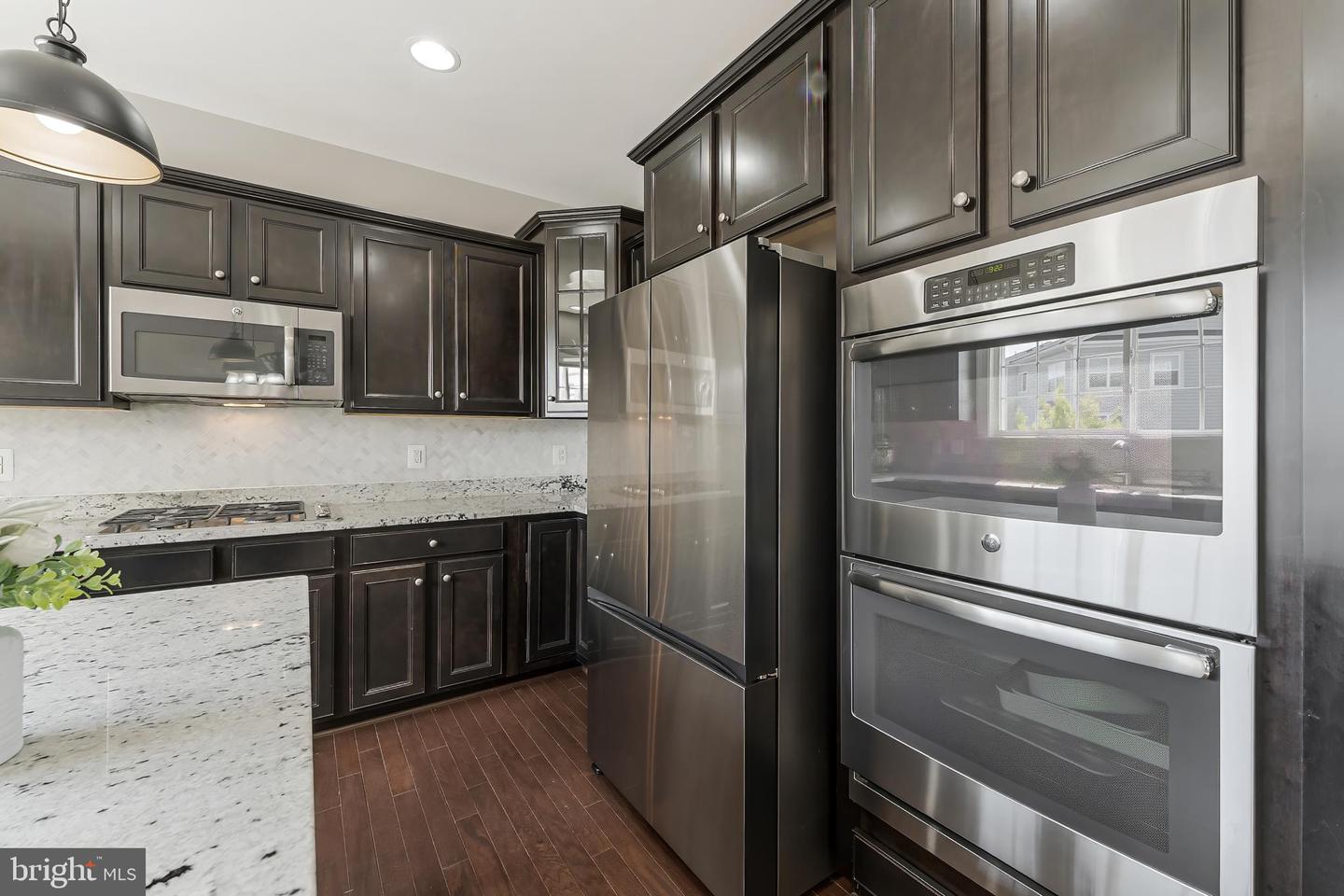 1524 KINNAIRD TER NE, LEESBURG, Virginia 20176, 4 Bedrooms Bedrooms, 4 Rooms Rooms,3 BathroomsBathrooms,Residential,For sale,1524 KINNAIRD TER NE,VALO2095068 MLS # VALO2095068