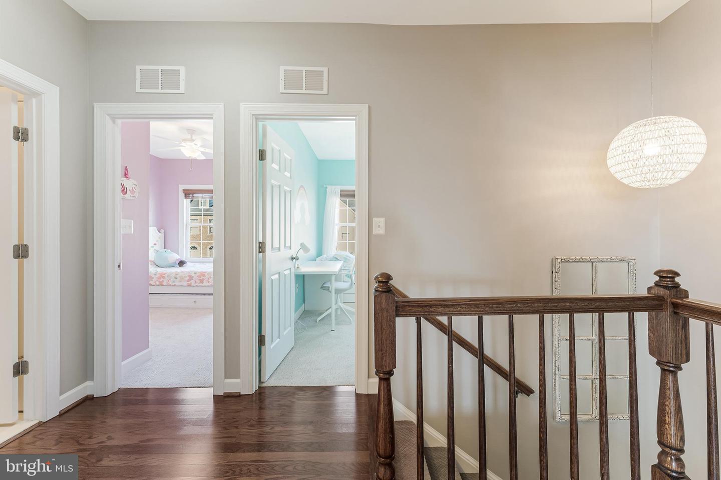 1524 KINNAIRD TER NE, LEESBURG, Virginia 20176, 4 Bedrooms Bedrooms, 4 Rooms Rooms,3 BathroomsBathrooms,Residential,For sale,1524 KINNAIRD TER NE,VALO2095068 MLS # VALO2095068