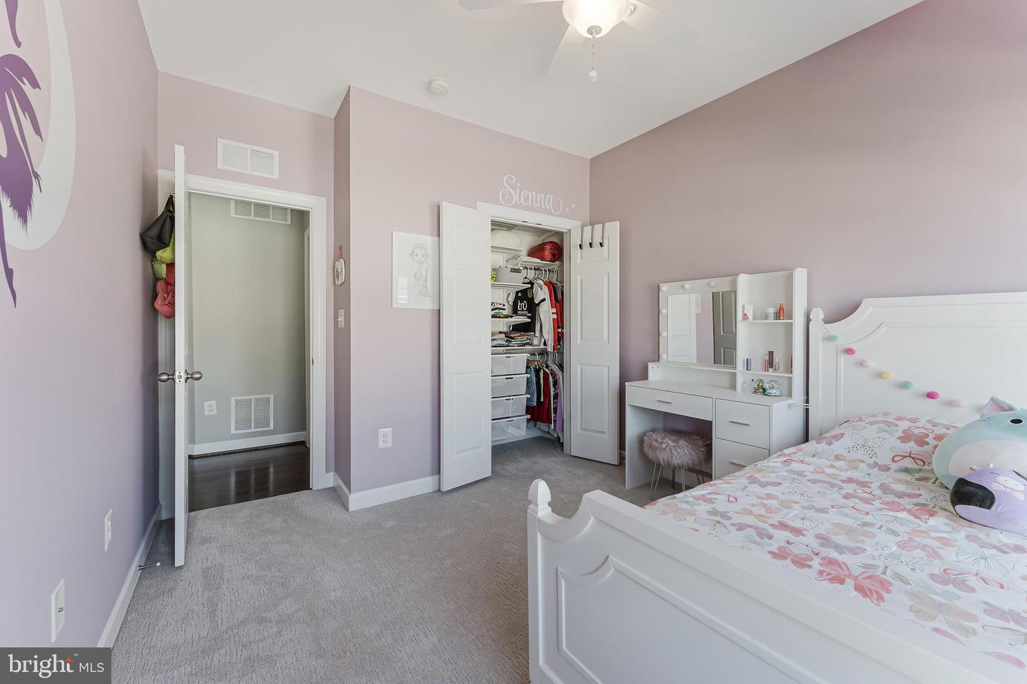 1524 KINNAIRD TER NE, LEESBURG, Virginia 20176, 4 Bedrooms Bedrooms, 4 Rooms Rooms,3 BathroomsBathrooms,Residential,For sale,1524 KINNAIRD TER NE,VALO2095068 MLS # VALO2095068