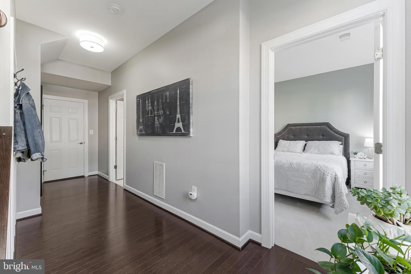 1524 KINNAIRD TER NE, LEESBURG, Virginia 20176, 4 Bedrooms Bedrooms, 4 Rooms Rooms,3 BathroomsBathrooms,Residential,For sale,1524 KINNAIRD TER NE,VALO2095068 MLS # VALO2095068