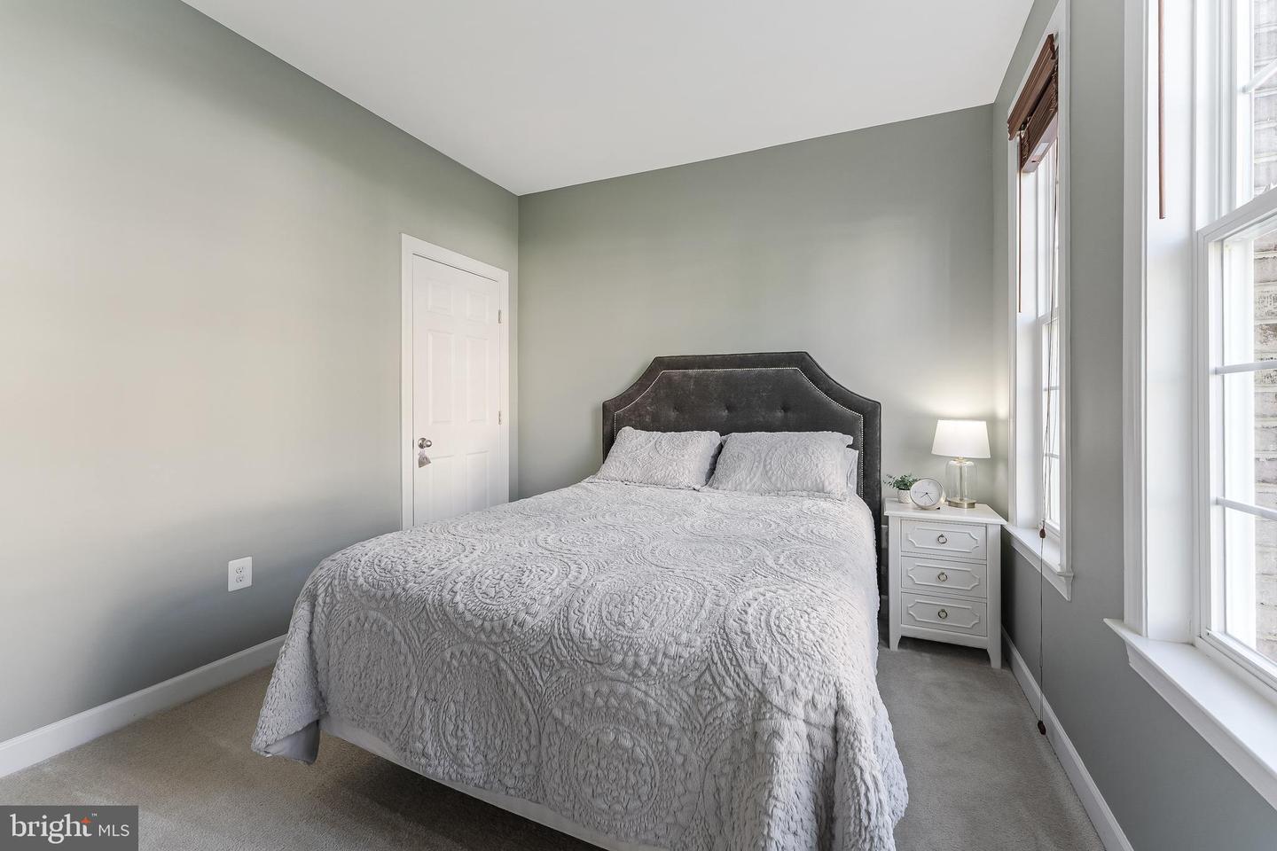 1524 KINNAIRD TER NE, LEESBURG, Virginia 20176, 4 Bedrooms Bedrooms, 4 Rooms Rooms,3 BathroomsBathrooms,Residential,For sale,1524 KINNAIRD TER NE,VALO2095068 MLS # VALO2095068