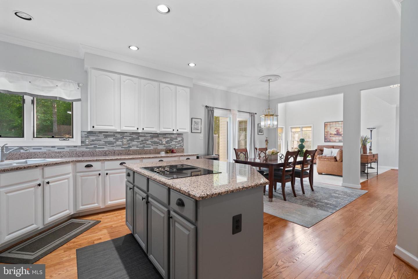 4209 HARDY RIDGE DR, WOODBRIDGE, Virginia 22192, 4 Bedrooms Bedrooms, ,3 BathroomsBathrooms,Residential,For sale,4209 HARDY RIDGE DR,VAPW2093344 MLS # VAPW2093344